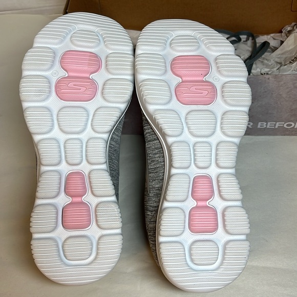 Sketchers women’s Go Walk Evolution Ultra 15756W/Gray size 9 - Picture 8 of 9